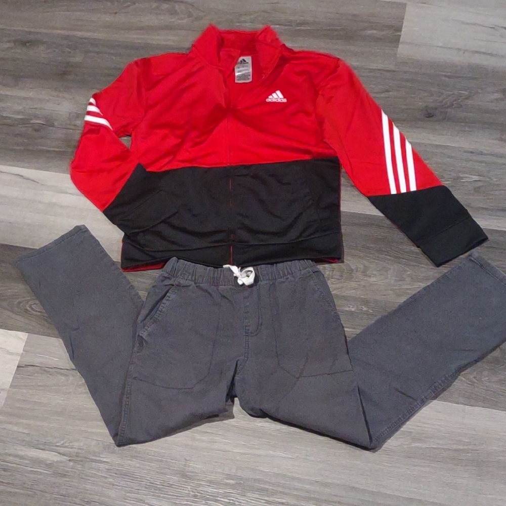 💐Adidas Red and Black Track Jacket with Gray Pants💐